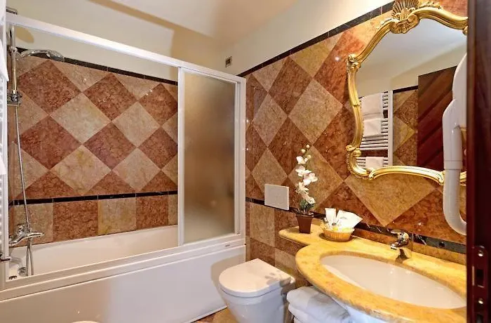 Affittacamere Zulian P & Q & U